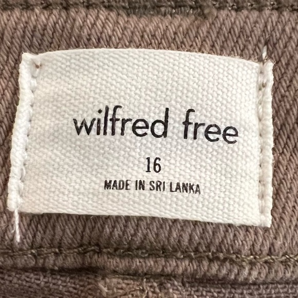 Aritzia Wilfred Free Modern Cargo Pant Size 16 Neutral Minimalist Casual - Picture 14 of 16